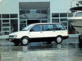 Отзывы об Mitsubishi Space Wagon